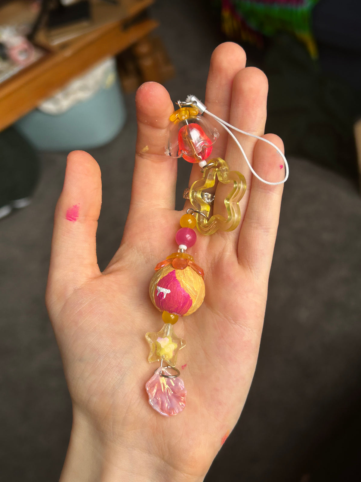 Pink Petals 🌸 Minmin Head Phone Charm