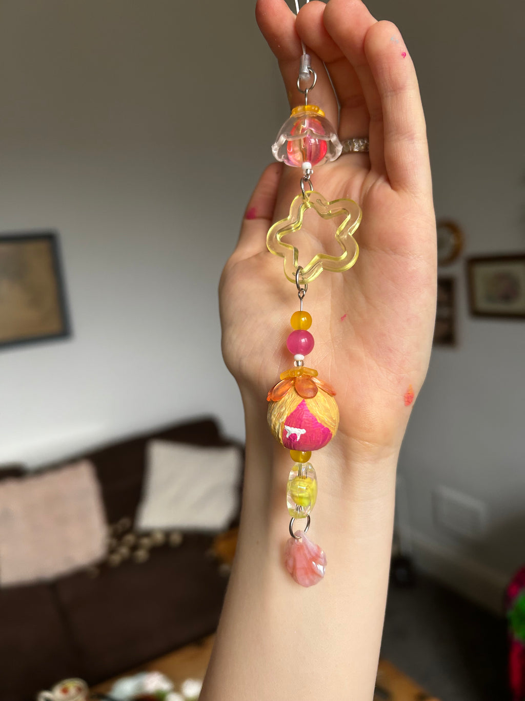 Pink Petals 🌸 Minmin Head Phone Charm