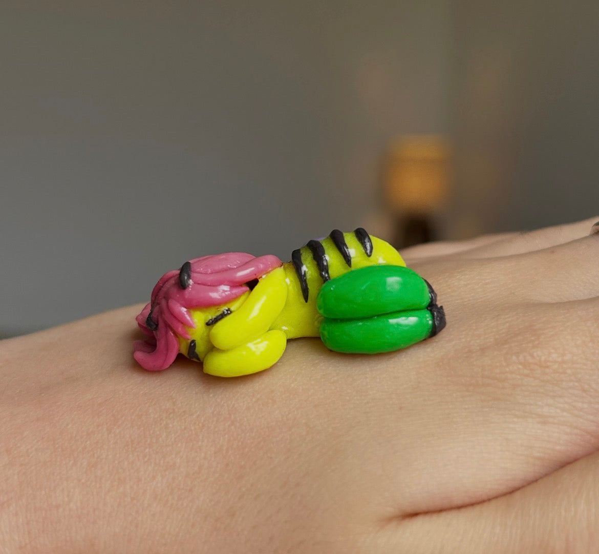 Caterpillar Minmin Small Desk Friend