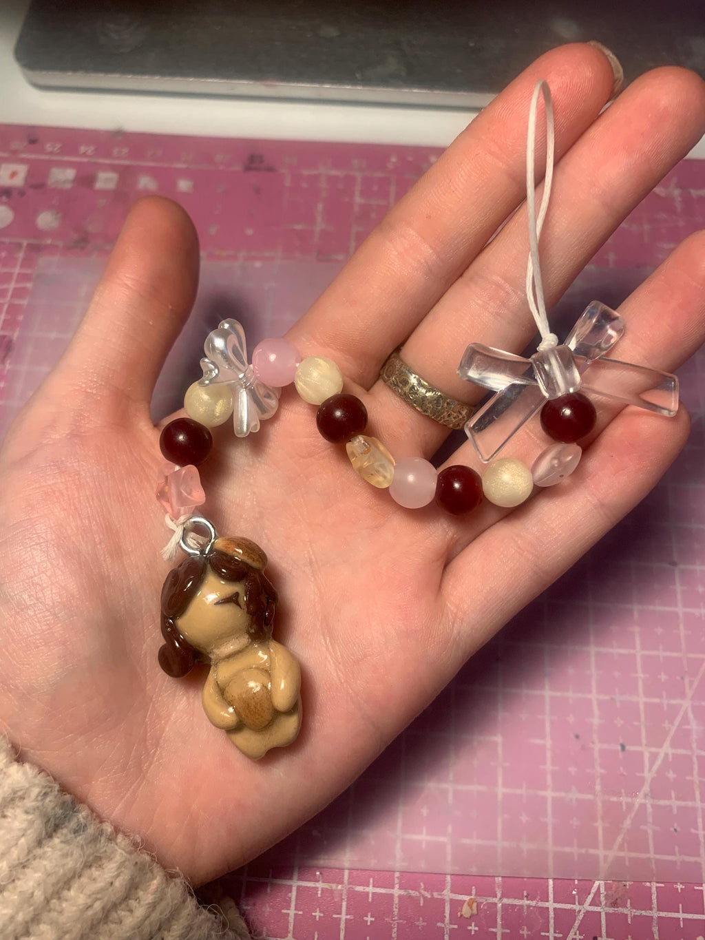 Hazelnut latte  Minmin phone charm